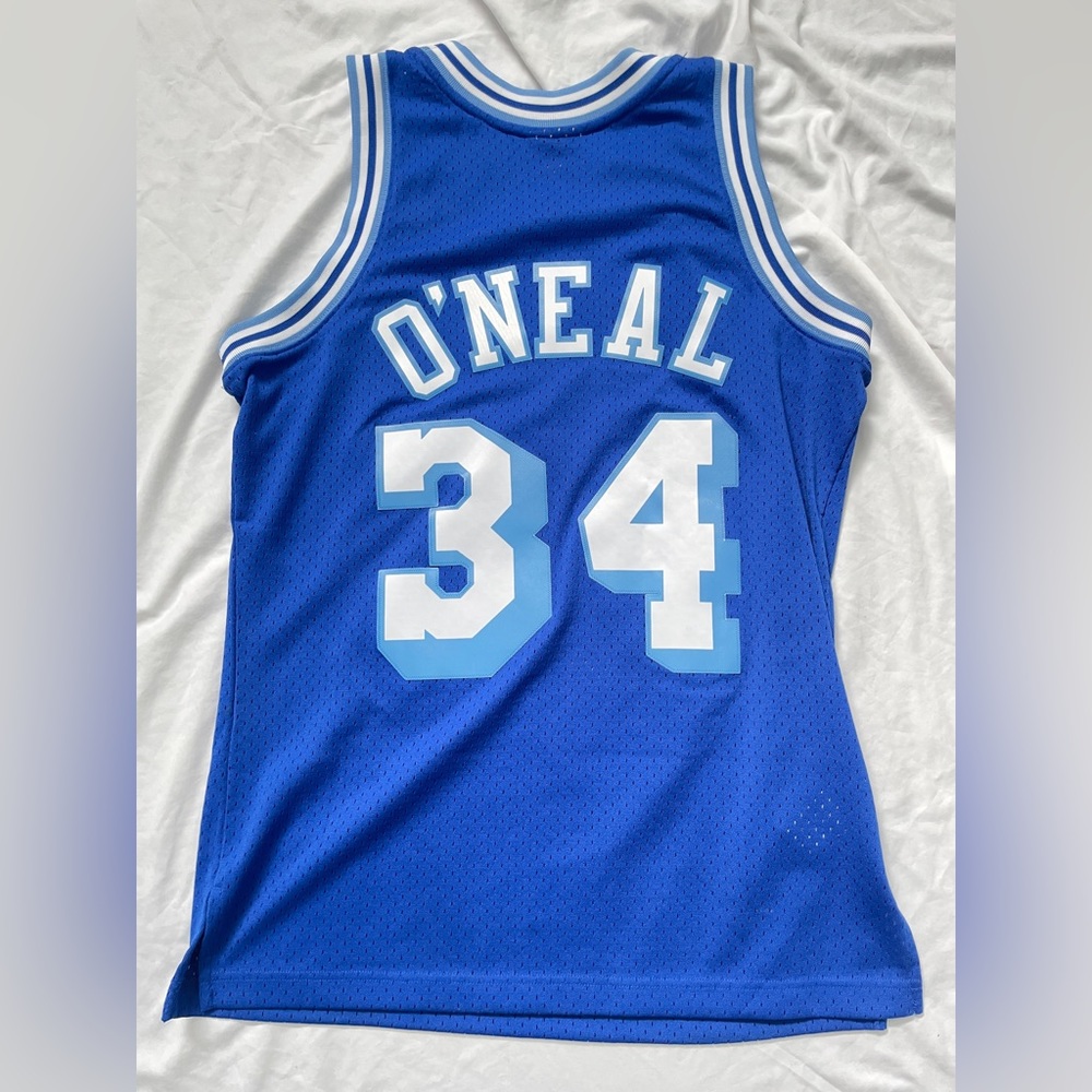 Classic Lakers jersey